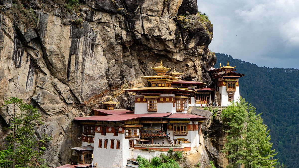 Bhutan Luxury Tour from Nepal